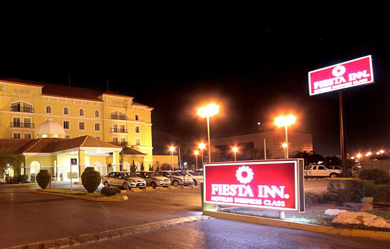 Fiesta Inn Nuevo Laredo Exterior foto